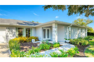 8122 TIMBER LAKE LANE, SARASOTA, FL 34243 Sold 09/30/24