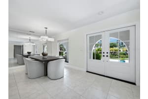 470 ROYAL FLAMINGO DRIVE, SARASOTA, FL 34236 Sold 08/09/24