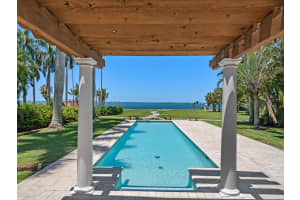 4521 BAY SHORE ROAD, SARASOTA, FL 34234 Sold 08/01/25