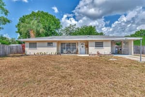 1915 DUDLEY PLACE, SARASOTA, FL 34235 Sold 11/08/24
