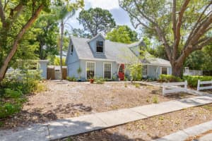 2747 PURSELL CIRCLE, SARASOTA, FL 34232 Sold 02/07/25