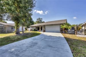 5042 79TH AVENUE DRIVE, SARASOTA, FL 34243 Sold 04/25/25