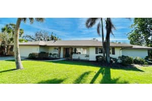 3637 Mineola Dr, SARASOTA