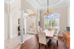 4910 SABAL LAKE CIRCLE, SARASOTA, FL 34238 Sold 07/30/24