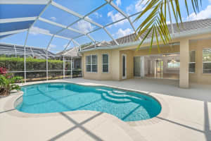 6905 LENNOX PLACE, UNIVERSITY PK, FL 34201 Sold 08/09/24