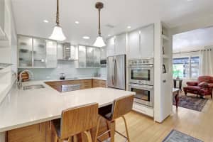 3603 ALMERIA AVENUE, SARASOTA, FL 34239 Sold 06/26/24