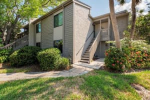 1529 PELICAN POINT DRIVE, SARASOTA, FL 34231 Sold 07/25/24