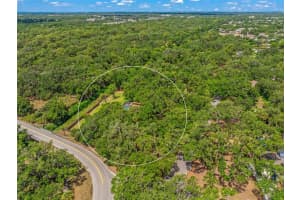 2350 SHADOW OAKS ROAD, SARASOTA, FL 34240 Sold 01/31/25