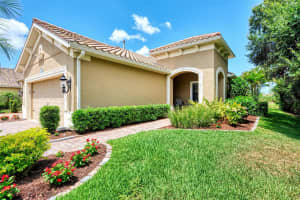 21601 AVON PARK COURT, VENICE, FL 34293 Sold 03/25/25