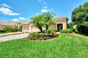 21601 AVON PARK COURT, VENICE, FL 34293 Sold 03/25/25