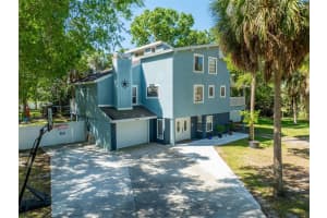 1010 State St E Oldsmar, FL 34677 - Off Market