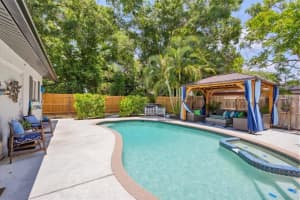 2470 FEIFFER CIRCLE, SARASOTA, FL 34235 Sold 08/16/24