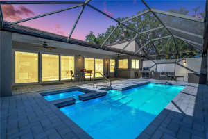 3806 Glen Oaks Manor Dr, SARASOTA