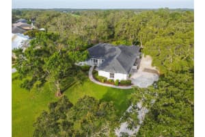 1576 KINGSDOWN DRIVE, SARASOTA, FL 34240 Sold 08/09/24