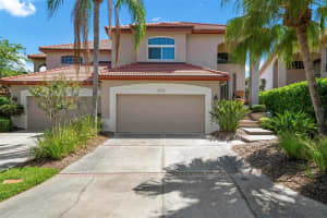 7371 REGINA ROYALE #11, SARASOTA, FL 34238 Sold 04/15/25