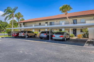 3710 EL POINIER CT #523, SARASOTA, FL 34232 Sold 08/28/24