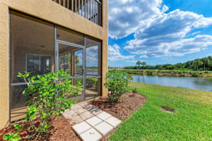 424 WINDING BROOK LANE, BRADENTON, FL 34212 - MLS#MFRA4612573