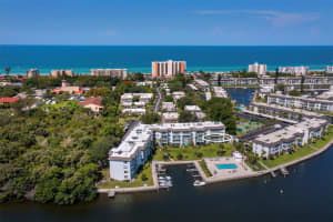 605 SUTTON PLACE, LONGBOAT KEY, FL 34228 Sold 07/15/24