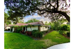 5504 GARDEN LAKES OAK, BRADENTON, FL 34203 Sold 11/21/24