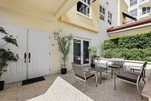100 CENTRAL AVENUE, SARASOTA, FL 34236 Sold 10/28/24