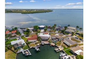 912 ARLINGTON ROAD, PALMETTO, FL 34221 Sold 09/09/24