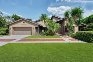 3924 SPYGLASS HILL ROAD, SARASOTA, FL 34238 Sold 10/01/24