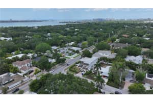 1805 GOLDENROD STREET, SARASOTA, FL 34239 - MLS#MFRA4612895