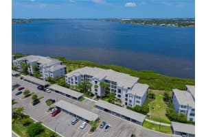 1020 Tidewater Shores Loop #108, BRADENTON