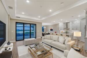5038 FAIRHOPE CIR, LAKEWOOD RANCH, FL 34211 Sold 08/06/24