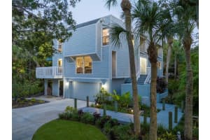 2385 FIESTA DRIVE, SARASOTA, FL 34231 Sold 01/10/25