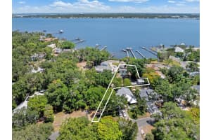 2621 RIVERVIEW BOULEVARD, BRADENTON, FL 34205 Sold 10/25/24