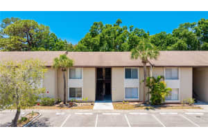2611 PINE LAKE TERRACE, SARASOTA, FL 34237 Sold 08/26/24