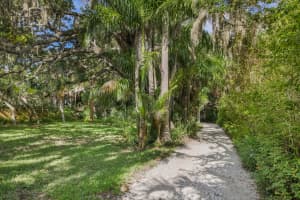 3301 BAY SHORE ROAD, SARASOTA, FL 34234 - MLS#MFRA4613341