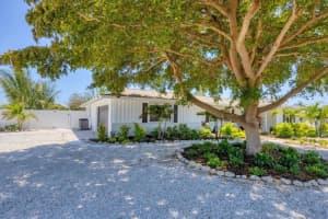 10305 SANDPIPER ROAD, BRADENTON, FL 34209 Sold 11/15/24