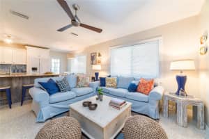2109 AVENUE B, BRADENTON BEACH, FL 34217 Sold 03/18/25
