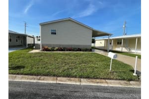 217 Leisure Way, PALMETTO