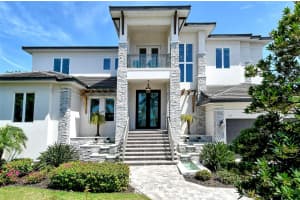 121 SEAGULL LANE, SARASOTA, FL 34236 Sold 08/15/25