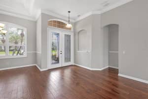 5705 OAKTON COURT, SARASOTA, FL 34233 Sold 11/25/24
