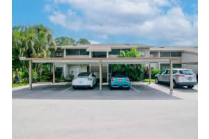 3361 CROSS CREEK DRIVE, SARASOTA, FL 34231 Sold 10/17/24