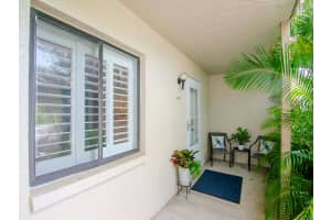 3361 CROSS CREEK DRIVE, SARASOTA, FL 34231 Sold 10/17/24
