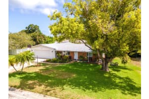 5706 9TH AVENUE DRIVE, BRADENTON, FL 34209 Sold 11/01/24