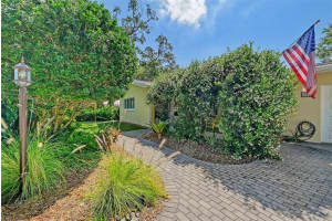 1820 CARIBBEAN DRIVE, SARASOTA, FL 34231 Sold 08/30/24