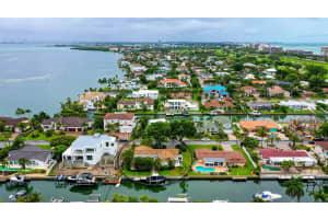549 HALYARD LANE, LONGBOAT KEY, FL 34228 Sold 09/03/24