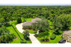 6722 OAKMONT WAY, LAKEWOOD RANCH, FL 34202 Sold 08/29/25