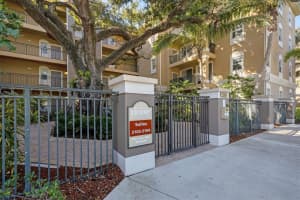 1268 11TH STREET, SARASOTA, FL 34236 Sold 03/20/25