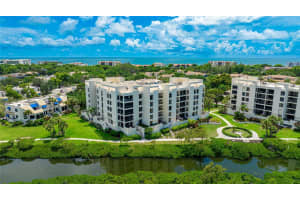 1930 HARBOURSIDE DRIVE, LONGBOAT KEY, FL 34228 Sold 09/25/24