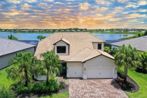7912 GRANDE SHORES DRIVE, SARASOTA, FL 34240 Sold 03/05/25