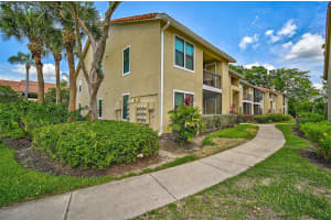 4001 CROCKERS LAKE BOULEVARD, SARASOTA, FL 34238 Sold 07/23/24