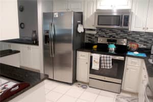 2323 WATERBLUFF PLACE, SARASOTA, FL 34231 Sold 06/27/25