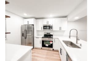 684 BIRD BAY CIRCLE, VENICE, FL 34285 Sold 03/28/25